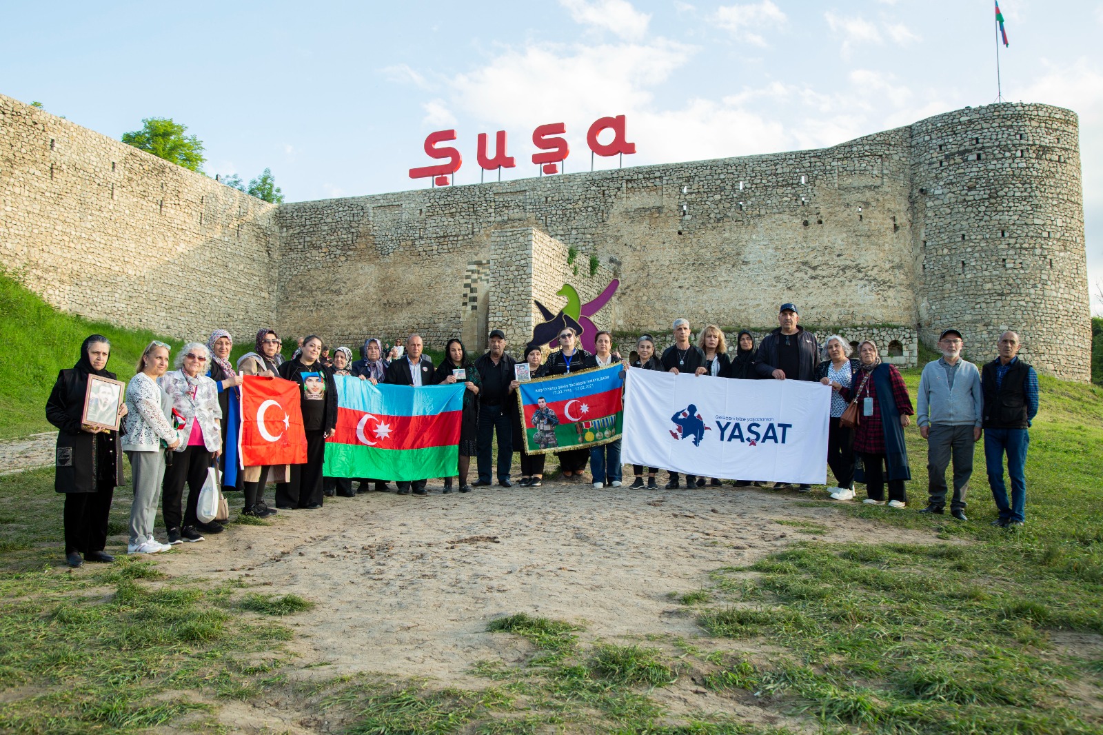 “YAŞAT” Fondu və TÜİB-in birgə təşkilatçılığı ilə Türkiyənin Bursa və Ankara şəhərlərindən 28 şəhid ailəsi üzvü Azərbaycana səfər edib